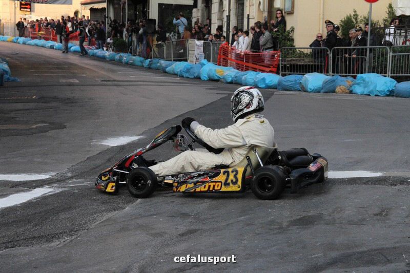 111120 sport2 333_tn.jpg